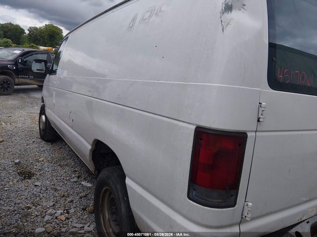 45071061 :رقم المزاد ، 1FTNE2425YHB16337 vin ، 2000 Ford E-250 Commercial مزاد بيع