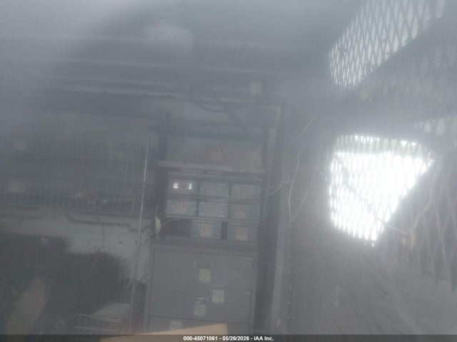 45071061 :رقم المزاد ، 1FTNE2425YHB16337 vin ، 2000 Ford E-250 Commercial مزاد بيع