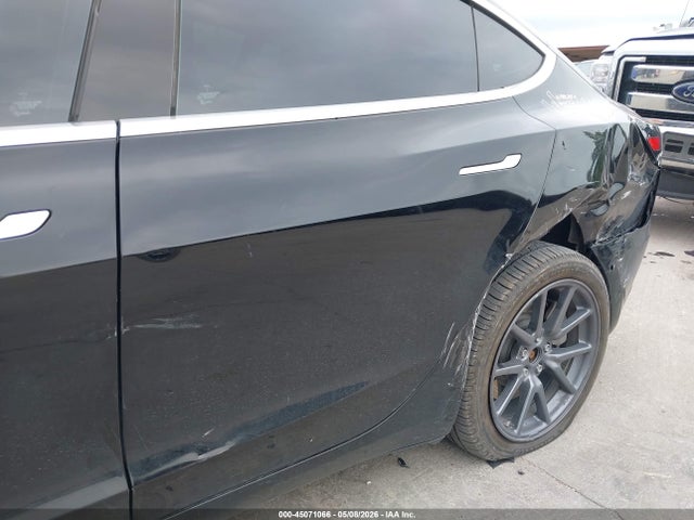 Aukcja sprzedaży 2019 Tesla Model 3 Long Range/mid Range/standard Range/standard Range Plus, vin: 5YJ3E1EA0KF306027, numer aukcji: 45071066