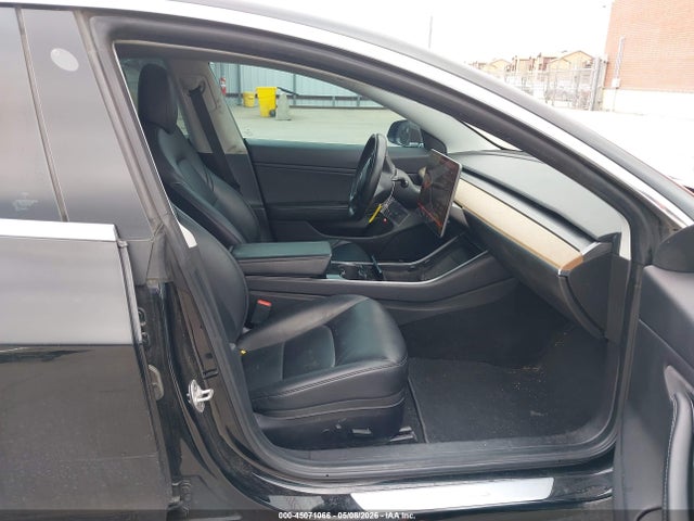 Aukcja sprzedaży 2019 Tesla Model 3 Long Range/mid Range/standard Range/standard Range Plus, vin: 5YJ3E1EA0KF306027, numer aukcji: 45071066