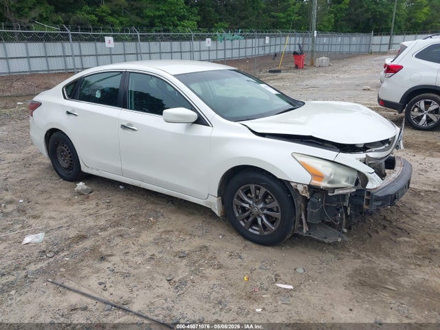 2015 Nissan Altima 2.5 S მანქანა იყიდება აუქციონზე, vin: 1N4AL3AP2FC498949, აუქციონის ნომერი: 45071076
