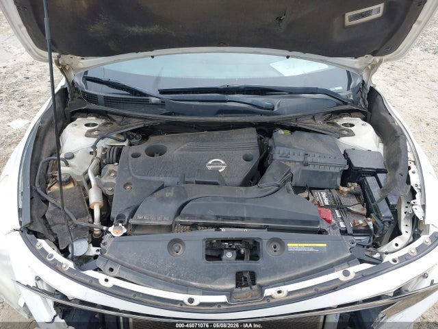 Продаж на аукціоні авто 2015 Nissan Altima 2.5 S, vin: 1N4AL3AP2FC498949, номер лоту: 45071076