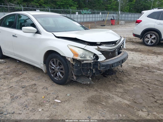 Продаж на аукціоні авто 2015 Nissan Altima 2.5 S, vin: 1N4AL3AP2FC498949, номер лоту: 45071076