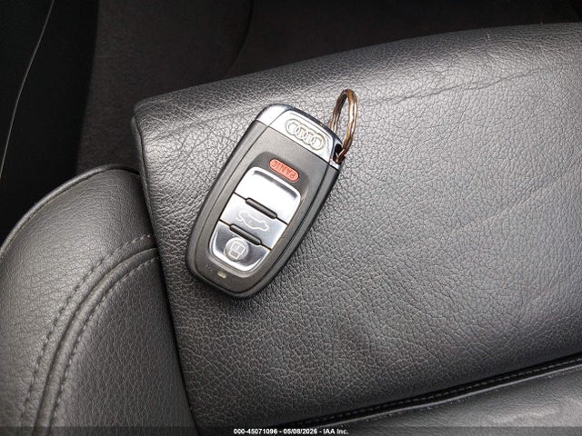 Продажа на аукционе авто 2010 Audi A4 2.0t Premium, vin: WAUEFAFL0AN034789, номер лота: 45071096
