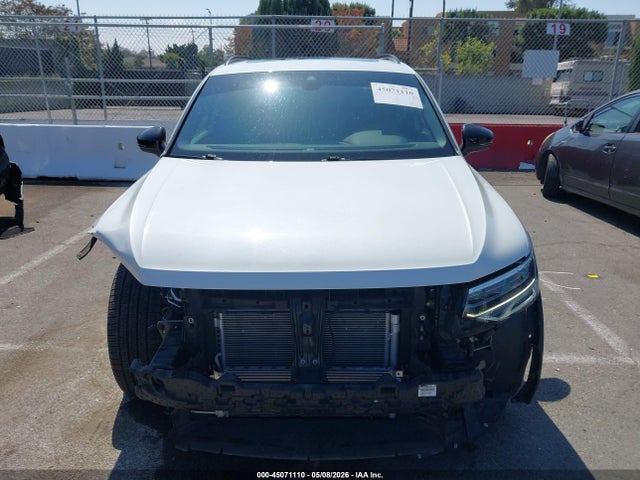 Продажа на аукционе авто 2023 Volkswagen Tiguan 2.0t Se R-line Black, vin: 3VVCB7AX4PM024564, номер лота: 45071110