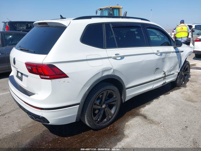 Продажа на аукционе авто 2023 Volkswagen Tiguan 2.0t Se R-line Black, vin: 3VVCB7AX4PM024564, номер лота: 45071110