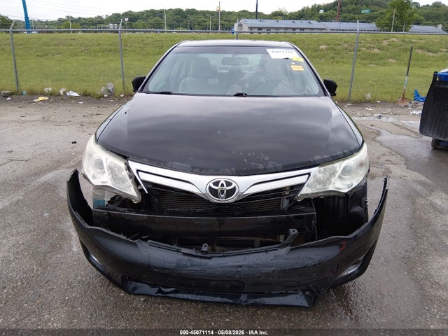 45071114 :رقم المزاد ، 4T4BF1FK5ER346827 vin ، 2014 Toyota Camry Xle مزاد بيع