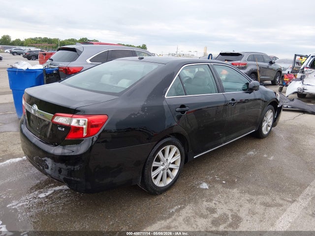 45071114 :رقم المزاد ، 4T4BF1FK5ER346827 vin ، 2014 Toyota Camry Xle مزاد بيع