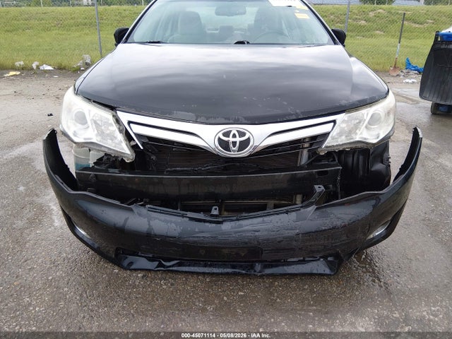 45071114 :رقم المزاد ، 4T4BF1FK5ER346827 vin ، 2014 Toyota Camry Xle مزاد بيع