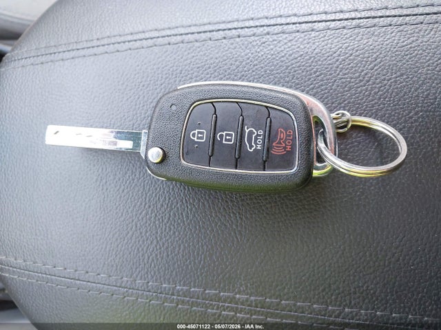 Aukcja sprzedaży 2017 Hyundai Santa Fe Sport 2.4l, vin: 5NMZUDLB1HH008104, numer aukcji: 45071122