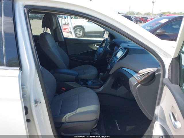 Aukcja sprzedaży 2017 Hyundai Santa Fe Sport 2.4l, vin: 5NMZUDLB1HH008104, numer aukcji: 45071122