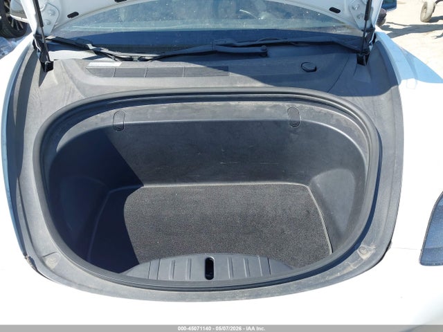 5YJ3E1EBXJF067707 Tesla Model 3 Long Range/performance