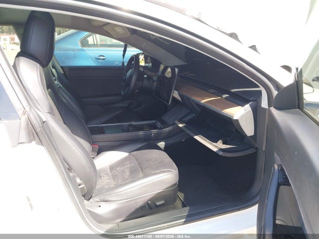 5YJ3E1EBXJF067707 Tesla Model 3 Long Range/performance