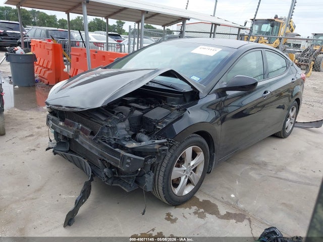 45071145 :رقم المزاد ، 5NPDH4AE6DH275568 vin ، 2013 Hyundai Elantra Gls مزاد بيع