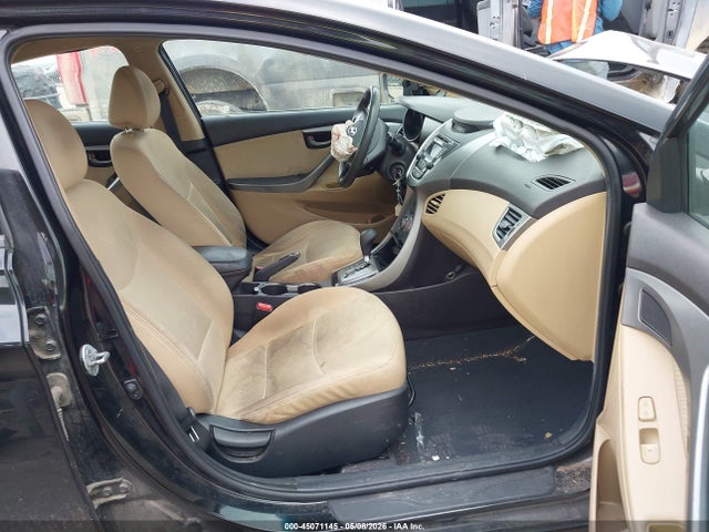 45071145 :رقم المزاد ، 5NPDH4AE6DH275568 vin ، 2013 Hyundai Elantra Gls مزاد بيع
