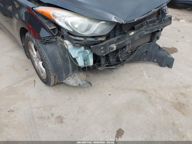 45071145 :رقم المزاد ، 5NPDH4AE6DH275568 vin ، 2013 Hyundai Elantra Gls مزاد بيع