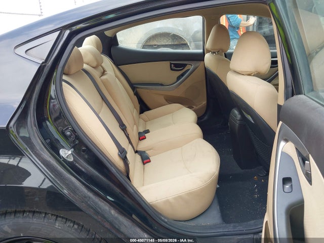45071145 :رقم المزاد ، 5NPDH4AE6DH275568 vin ، 2013 Hyundai Elantra Gls مزاد بيع