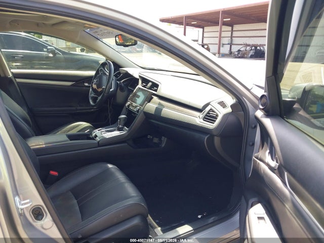 Продаж на аукціоні авто 2018 Honda Civic Ex-l, vin: JHMFC1F75JX035538, номер лоту: 45071147