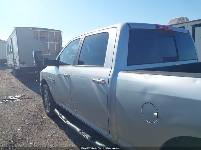 45071148 :رقم المزاد ، 3C6UR4DLXEG263254 vin ، 2014 Ram 2500 Lone Star مزاد بيع