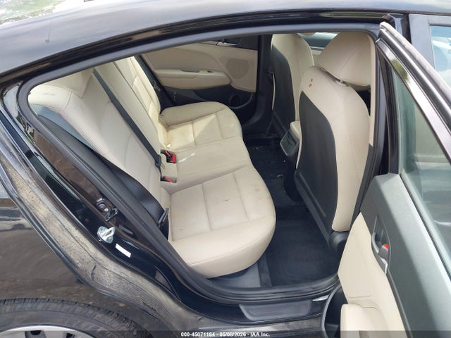 Hyundai ELANTRA SE 2017 KMHD74LF7HU423615 Image 8