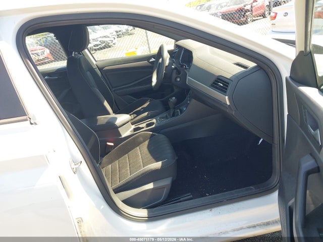 Aukcja sprzedaży 2023 Volkswagen Jetta 1.5t Sport, vin: 3VWBM7BU9PM021830, numer aukcji: 45071179