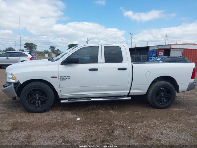 45071197 :رقم المزاد ، 1C6RR6FT2KS745672 vin ، 2019 Ram 1500 Classic Tradesman  4x2 6'4 Box مزاد بيع