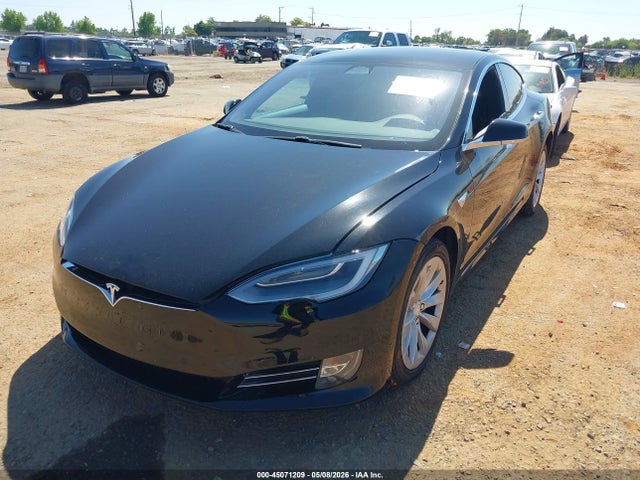 Tesla Model S 100d/75d/p100d 2018 5YJSA1E20JF293701 Image 2