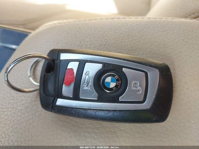 2014 Bmw 335i Xdrive მანქანა იყიდება აუქციონზე, vin: WBA3B9G5XENR90918, აუქციონის ნომერი: 45071219