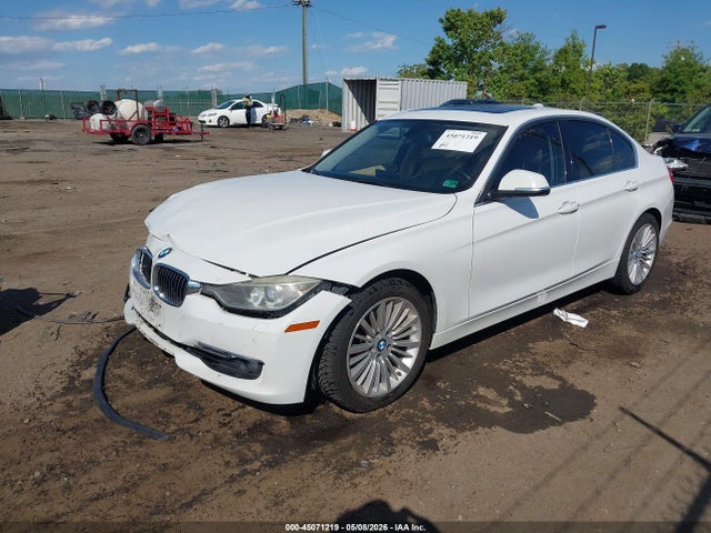 2014 Bmw 335i Xdrive მანქანა იყიდება აუქციონზე, vin: WBA3B9G5XENR90918, აუქციონის ნომერი: 45071219