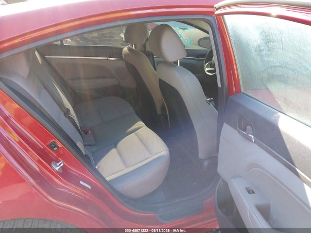 45071222 :رقم المزاد ، KMHD84LF4LU107675 vin ، 2020 Hyundai Elantra Sel مزاد بيع