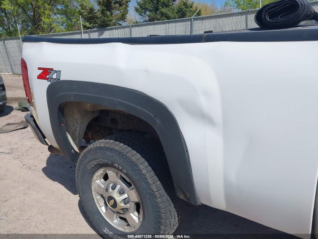 2011 Chevrolet Silverado 2500hd Lt მანქანა იყიდება აუქციონზე, vin: 1GC2KXCG0BZ323600, აუქციონის ნომერი: 45071230