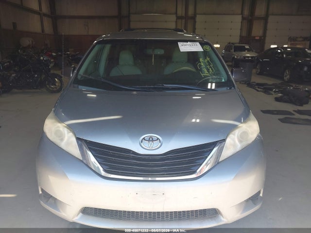 Продаж на аукціоні авто 2014 Toyota Sienna Le V6 8 Passenger, vin: 5TDKK3DCXES433869, номер лоту: 45071232