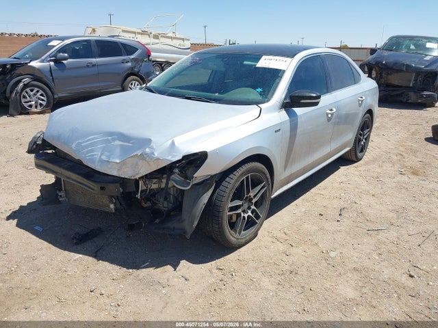 45071254 :رقم المزاد ، 1VWBS7A34FC078774 vin ، 2015 Volkswagen Passat 1.8t Sport مزاد بيع