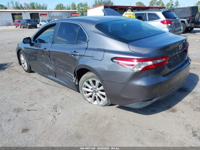 Aukcja sprzedaży 2018 Toyota Camry Le, vin: 4T1B11HK3JU060264, numer aukcji: 45071259