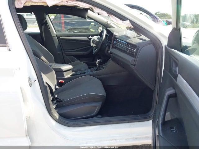 2025 Volkswagen Jetta 1.5t Sport მანქანა იყიდება აუქციონზე, vin: 3VWBX7BU0SM030447, აუქციონის ნომერი: 45071282