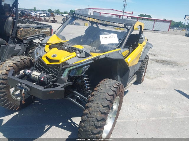 3JBVDAW27HK000982 Can-Am Maverick X3 X Ds Turbo R