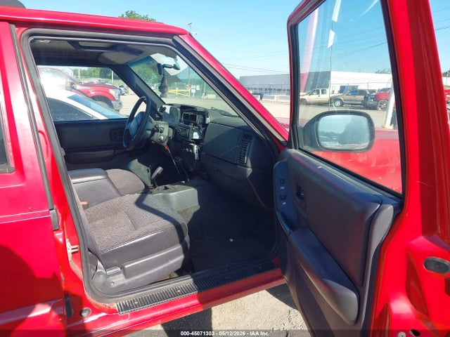 45071303 :رقم المزاد ، 1J4FF58S91L628581 vin ، 2001 Jeep Cherokee Limited/sport مزاد بيع