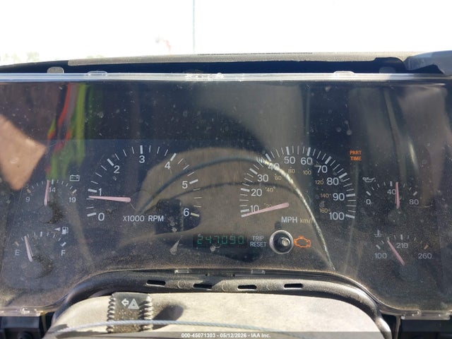 45071303 :رقم المزاد ، 1J4FF58S91L628581 vin ، 2001 Jeep Cherokee Limited/sport مزاد بيع