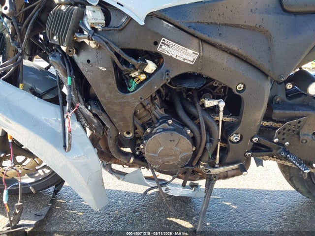45071318 :رقم المزاد ، JH2PC40098M104835 vin ، 2008 Honda Cbr600 Rr مزاد بيع