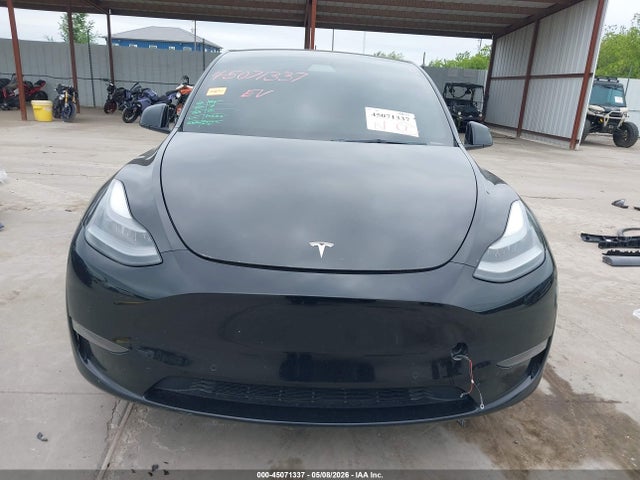 2021 Tesla Model Y Performance Dual Motor All-wheel Drive მანქანა იყიდება აუქციონზე, vin: 5YJYGDEFXMF258312, აუქციონის ნომერი: 45071337