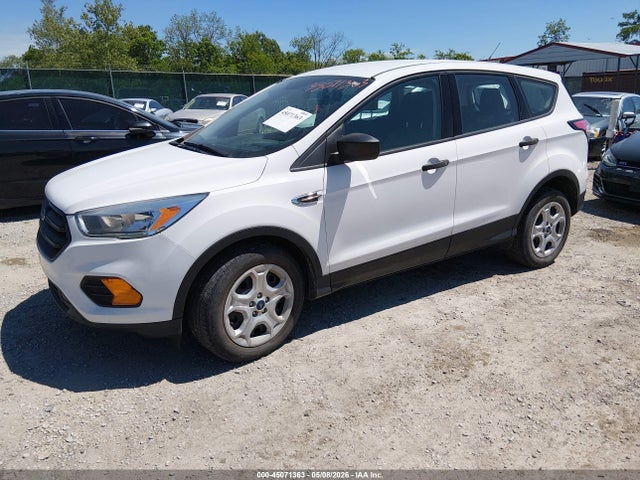 Продажа на аукционе авто 2017 Ford Escape S, vin: 1FMCU0F70HUC62915, номер лота: 45071363