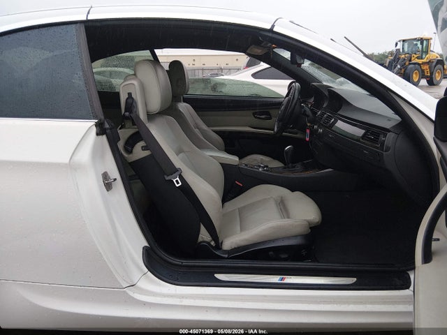 Продажа на аукционе авто 2009 Bmw 328i, vin: WBAWL13589PX27127, номер лота: 45071369