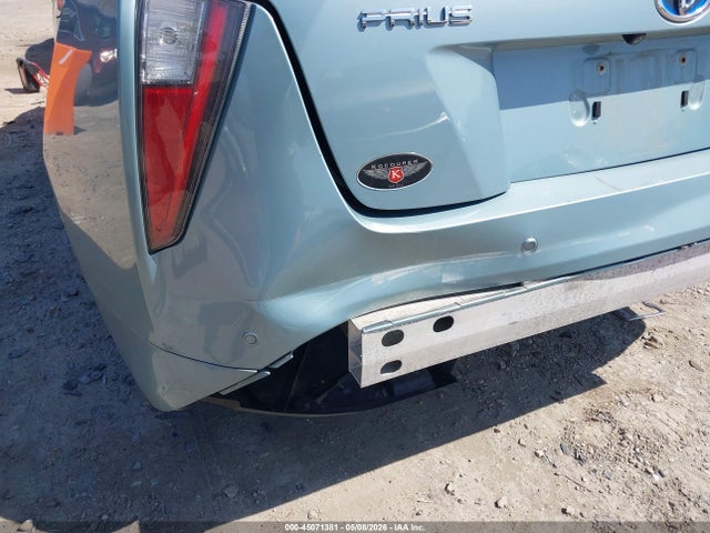 45071381 :رقم المزاد ، JTDKBRFU0H3043149 vin ، 2017 Toyota Prius Two مزاد بيع