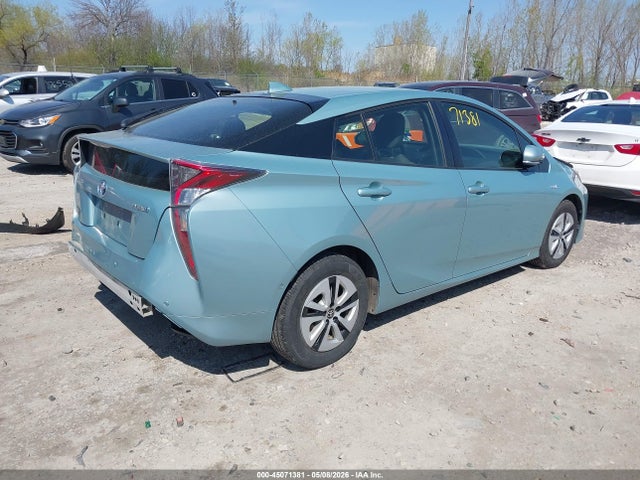 45071381 :رقم المزاد ، JTDKBRFU0H3043149 vin ، 2017 Toyota Prius Two مزاد بيع