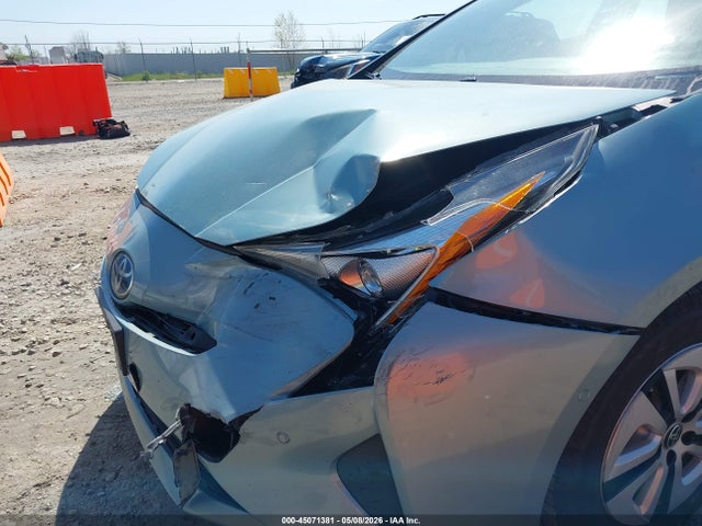 45071381 :رقم المزاد ، JTDKBRFU0H3043149 vin ، 2017 Toyota Prius Two مزاد بيع