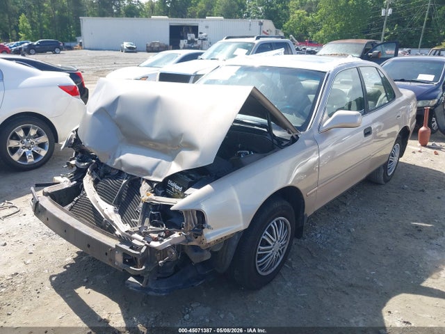 45071387 :رقم المزاد ، 4T1BG12K3TU791643 vin ، 1996 Toyota Camry Dx/le/xle مزاد بيع