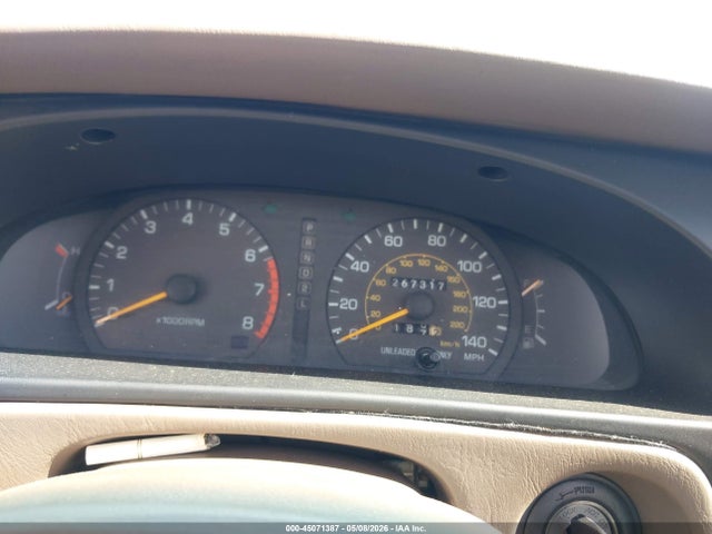 45071387 :رقم المزاد ، 4T1BG12K3TU791643 vin ، 1996 Toyota Camry Dx/le/xle مزاد بيع