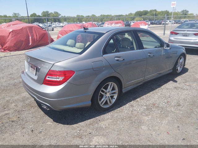 Продажа на аукционе авто 2013 Mercedes-benz C 300 Sport 4matic, vin: WDDGF8AB9DR280391, номер лота: 45071430
