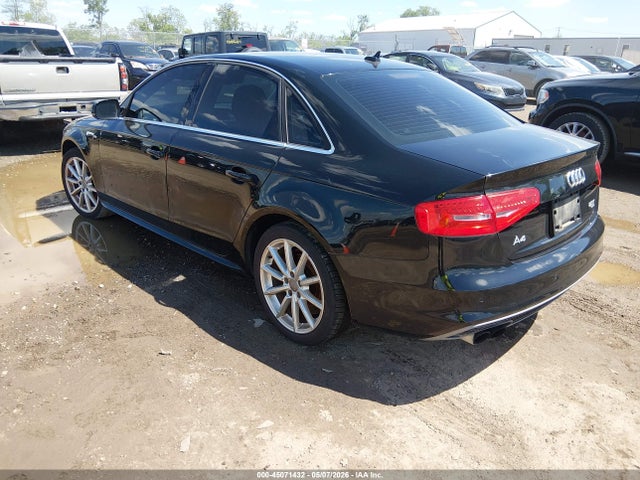 45071432 :رقم المزاد ، WAUFFAFL4FN005095 vin ، 2015 Audi A4 2.0t Premium مزاد بيع