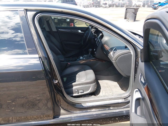 45071432 :رقم المزاد ، WAUFFAFL4FN005095 vin ، 2015 Audi A4 2.0t Premium مزاد بيع